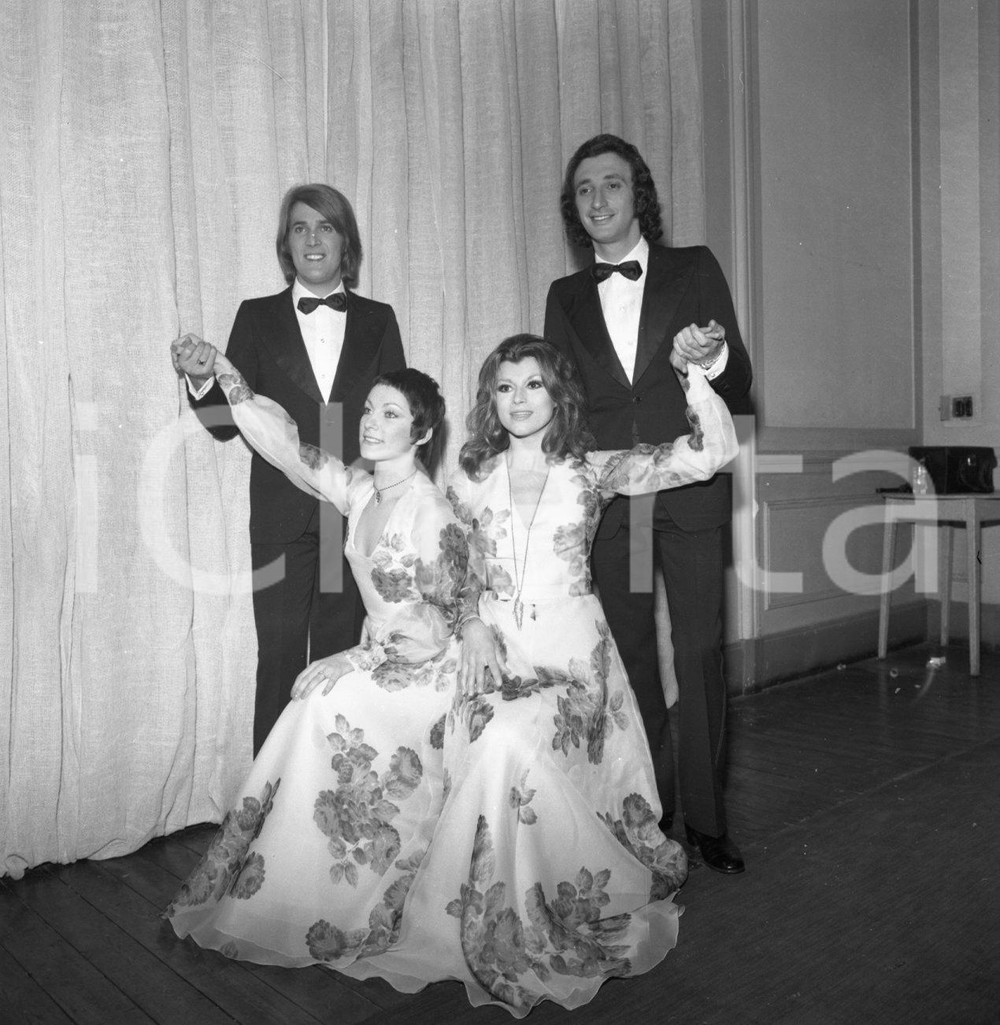 Fotografia d epoca originale 1971 SANREMO RICCHI E POVERI con la canzone Che sarà NEGATIVO ORIGINALE 1 1