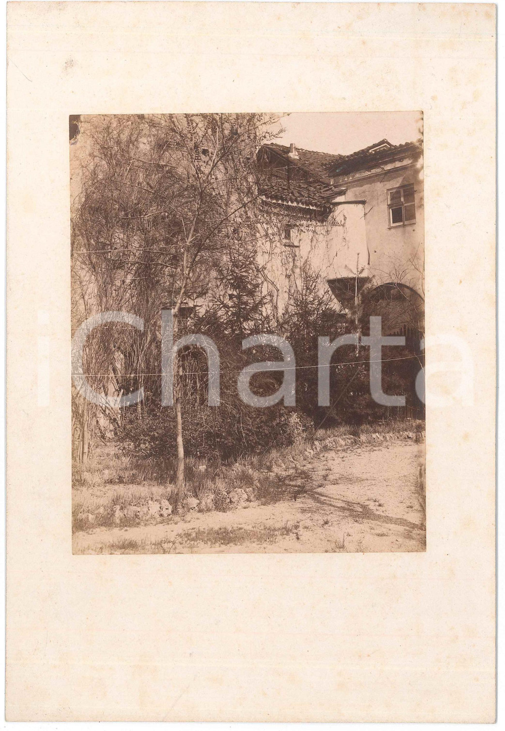 Fotografia d epoca originale 1900 ca OVADA ? Cortile di un palazzo storico  Fotografia RARA 18x25 cm 1