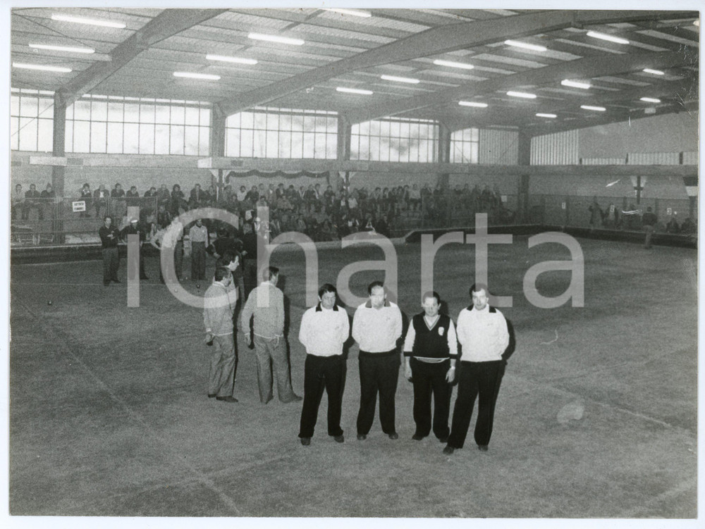 Fotografia d epoca originale 1983 SAVIGNONE Torneo di bocce al Palazzetto  Squadra dell Andrea Doria  Foto 1
