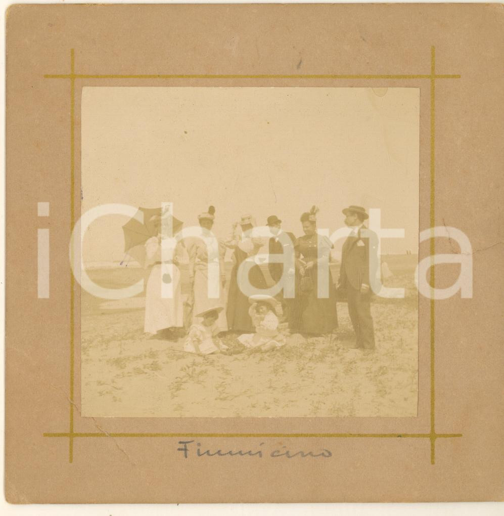 Fotografia d epoca originale 1910 ca FIUMICINO RM Famiglia sul litorale con bambini Foto DANNEGGIATA 13x13 1