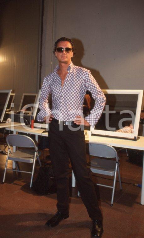 Fotografia d epoca originale 2001 TV CANALE 5  GRANDE FRATELLO 1  Rocco CASALINO 35 mm VINTAGE SLIDE 1