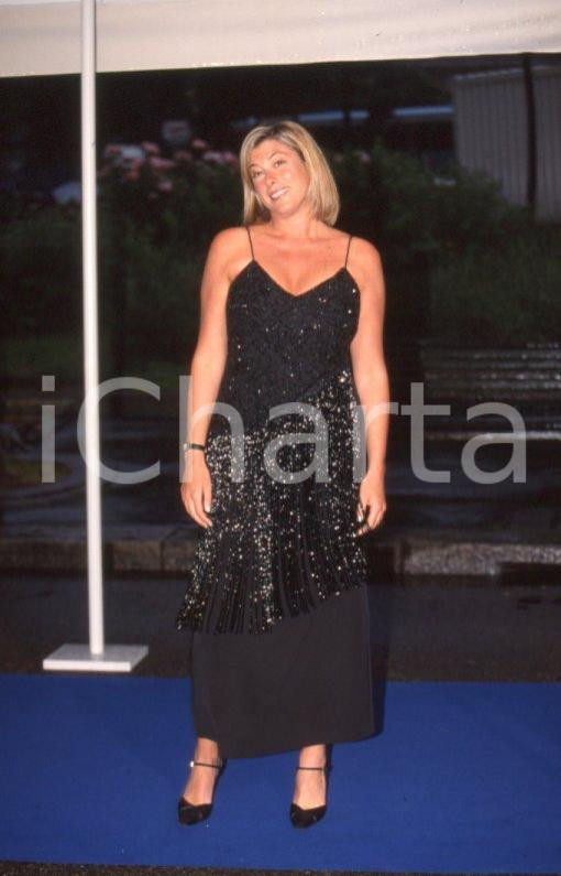 Fotografia d epoca originale 2001 TELEGATTI Arrivo di Roberta BETA GRANDE FRATELLO 1 35 mm VINTAGE SLIDE 1 1