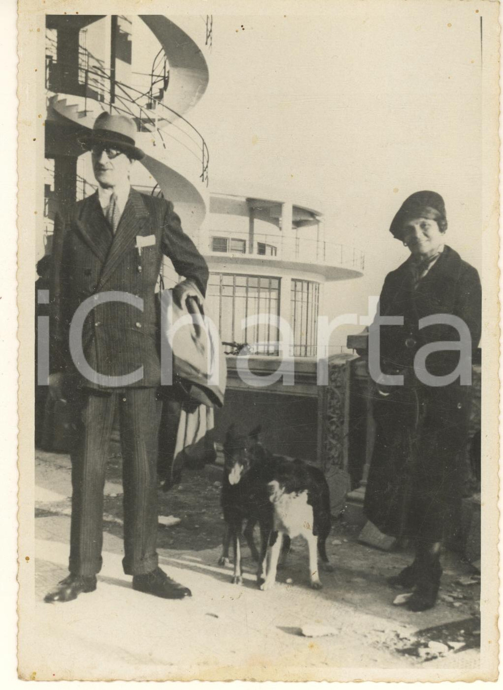 Fotografia d epoca originale 1940 ca Conti Carlo e Lydia ALESSANDRI  Ritratto in terrazza Foto 13x18 cm 1