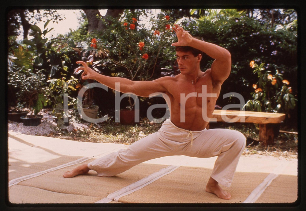 Fotografia d epoca originale 35mm vintage slide 1988 Film BLOODSPORT  JeanClaude VAN DAMME in una scena 1
