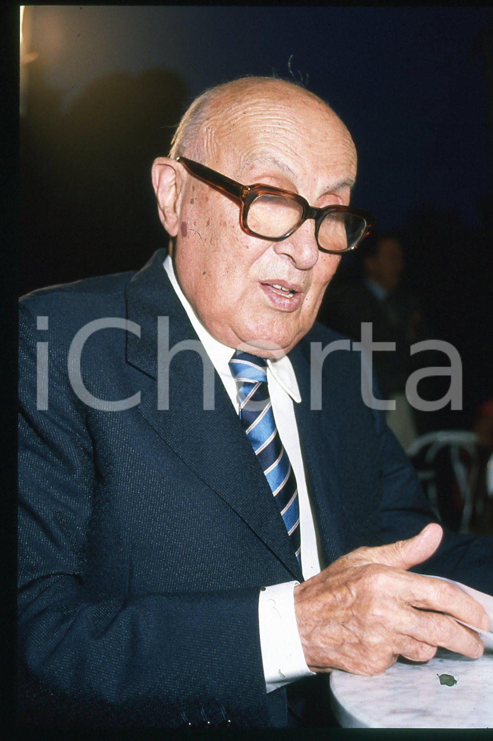 Fotografia d epoca originale 35mm vintage slide 1987 ca ITALY literary critic Natalino Sapegno Portrait 1 1