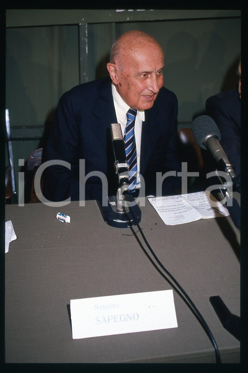 Fotografia d epoca originale 35mm vintage slide 1987 ca ITALY literary critic Natalino Sapegno Portrait 2 1