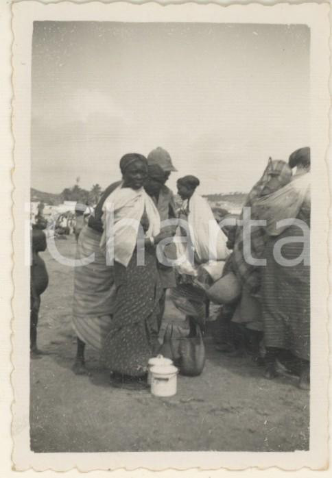Fotografia d epoca originale 1936 AOI SOMALIA MOGADISCIO Mercato  Venditrici di latte  Foto 6x9 cm 1