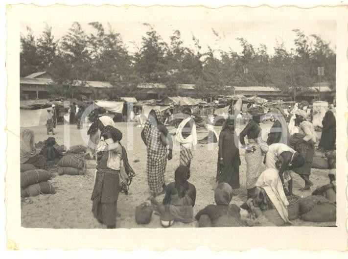 Fotografia d epoca originale 1936 AOI SOMALIA MOGADISCIO  Mercato Scingani  Foto COSTUME 9x6 cm 1