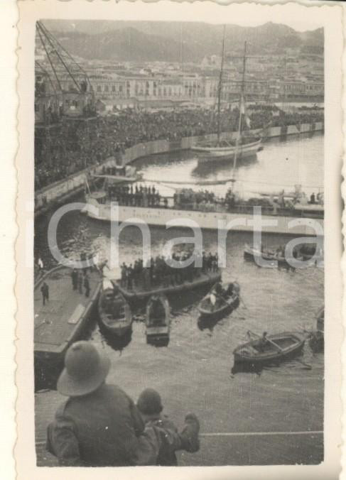 Fotografia d epoca originale 1935 Porto di MESSINA  Cacciatorpediniere SILURO visto dal Vulcania Foto 6x9 1