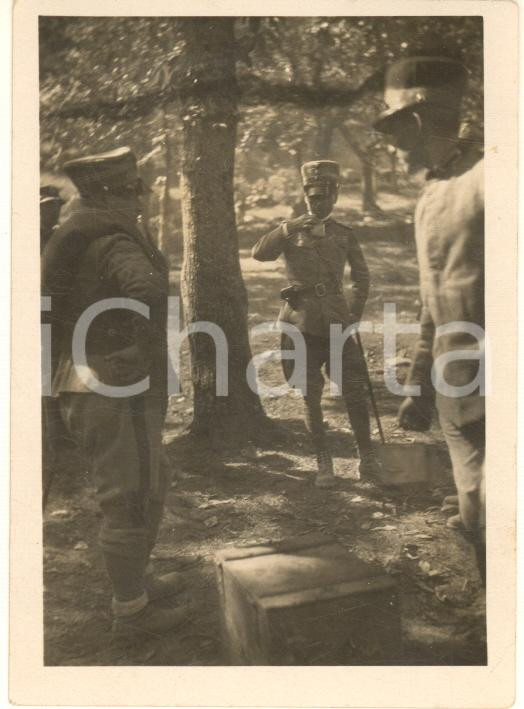 Fotografia d epoca originale 1930 ca GRANDI MANOVRE  Duca di Bergamo durante una pausa Foto 6x9 cm 1