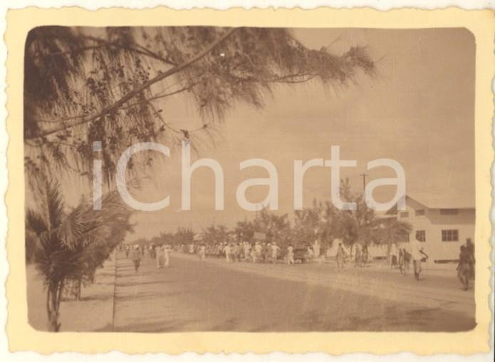 Fotografia d epoca originale 1935 AOI MOGADISCIO Viale Littorio  Parata con reparti indigeni Foto 9x6 cm 1