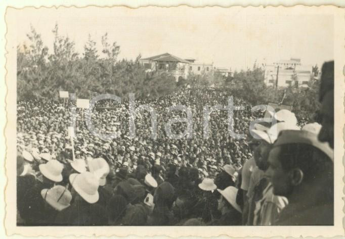 Fotografia d epoca originale 1935 AOI MOGADISCIO Guerra all Etiopia  Folla per gen. GRAZIANI Foto 9x6 cm 1