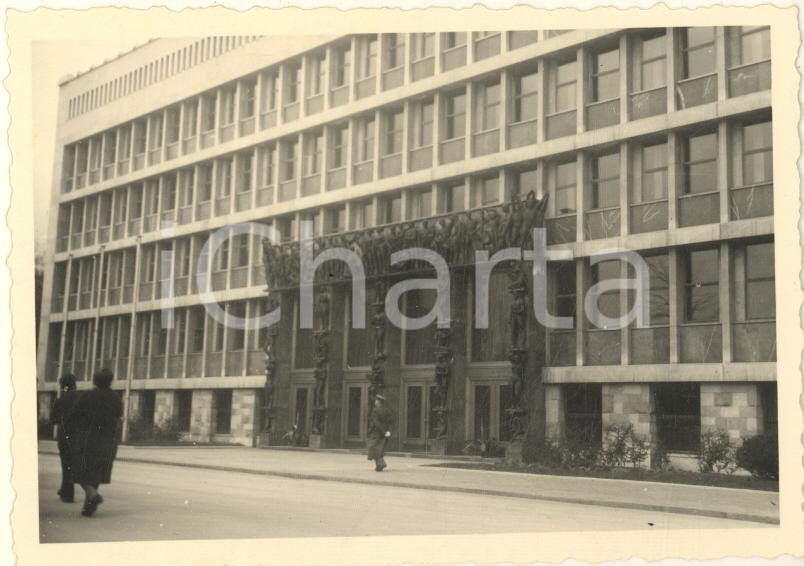 Fotografia d epoca originale 1961 LUBIANA Palazzo dell Assemblea Nazionale  Portale d ingresso Foto 10x7 1