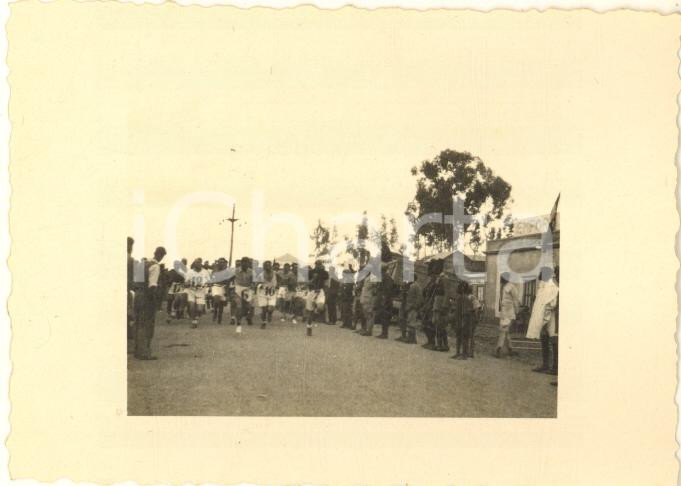 Fotografia d epoca originale 1936 AOI ETIOPIA  Soldati in una gara podistica Fotografia 9x6 cm 1