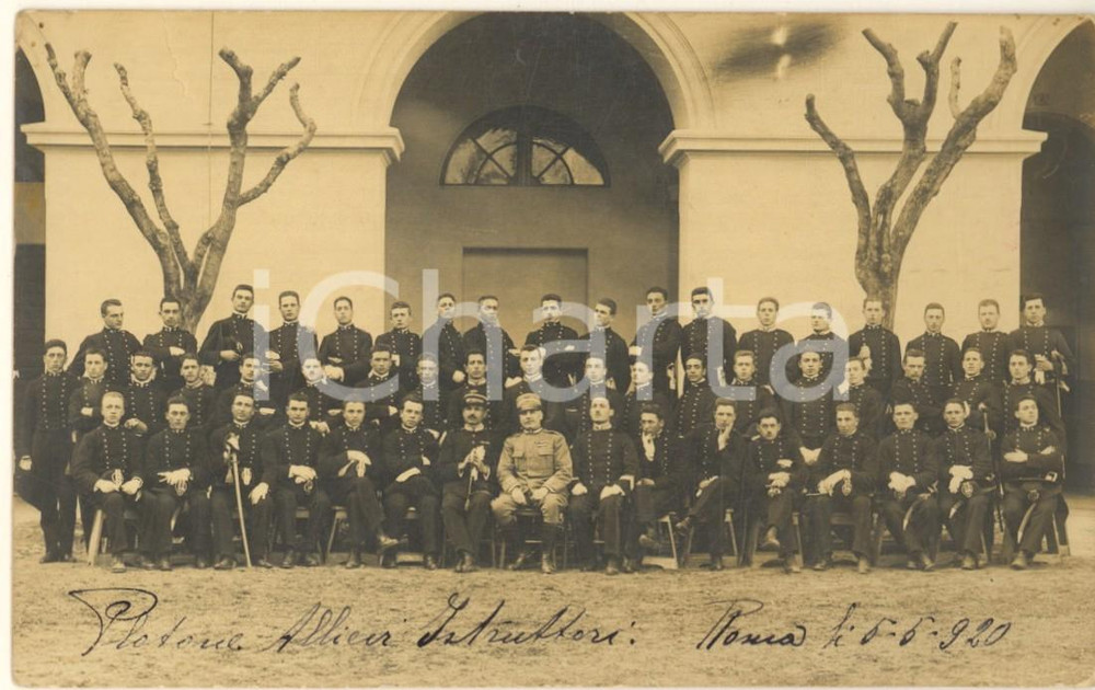 Fotografia d epoca originale 1920 REGIO ESERCITO ROMA Plotone Allievi Istruttori Foto cartolina 14x9 cm 1