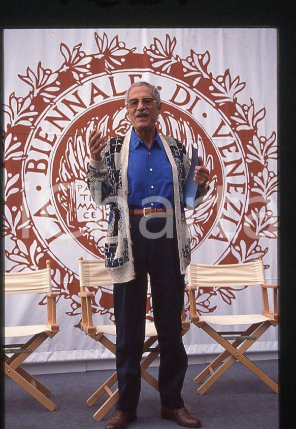 Fotografia d epoca originale 1995 VENEZIA Nino MANFREDI alla Mostra del Cinema 35mm VINTAGE SLIDE 2 1