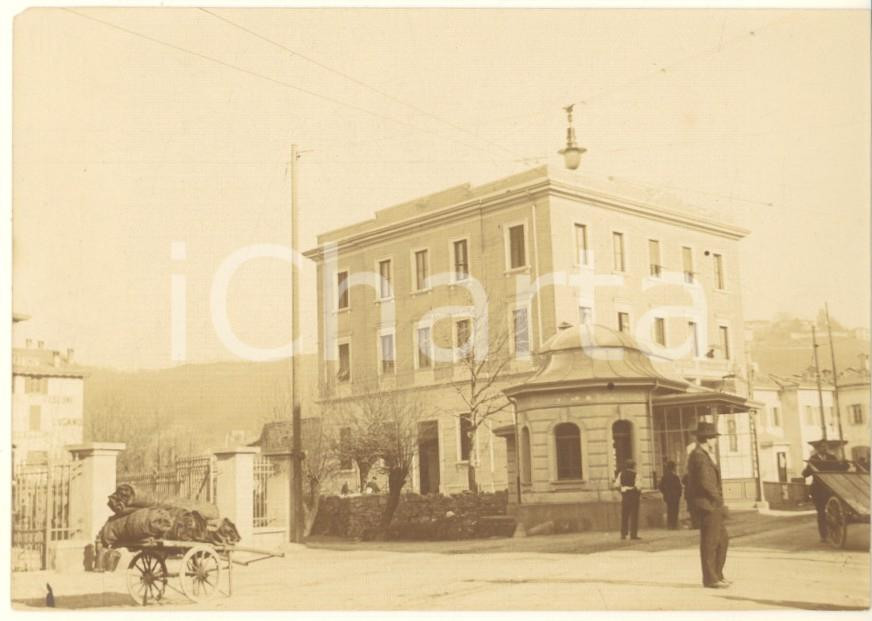 Fotografia d epoca originale 1915 ca CHIASSO SVIZZERA Palazzo della Dogana Italiana  Foto ANIMATA 11x8 cm 1
