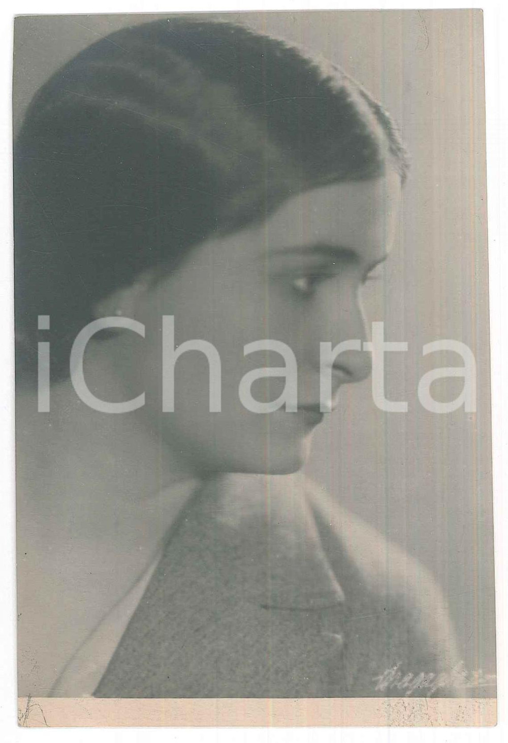 Cartolina originale da collezione 1920 ca ROMA Ritratto femminile  Foto BRAGAGLIA 8x13 cm 1