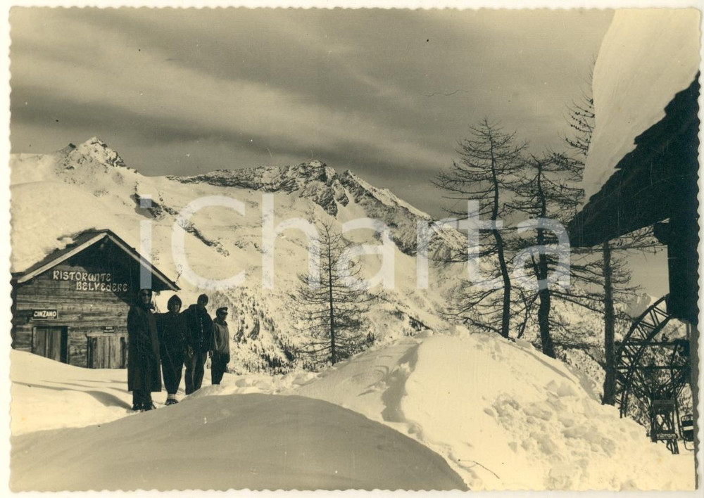 Fotografia d epoca originale Inverno 1950 ca MACUGNAGA VCO Sciatori al Ristorante Belvedere Foto 15x10 1