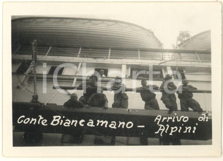 Fotografia d epoca originale 1935 ca AFRICA ORIENTALE ITALIANA Alpini sulla nave CONTE BIANCAMANO Foto 9x6 cm 1