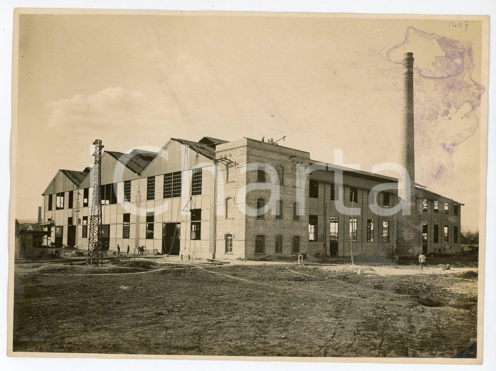 Fotografia d epoca originale 1920 BRESCIA Via dei bagni 4 FONDERIA VANZANI Operai durante costruzione Foto 1 1