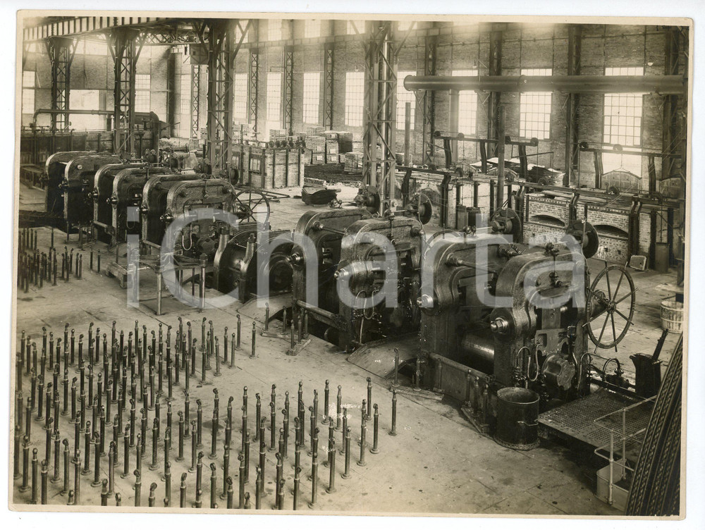 Fotografia d epoca originale 1920 BRESCIA Via dei bagni 4 FONDERIA VANZANI Veduta dei macchinari  Foto 1