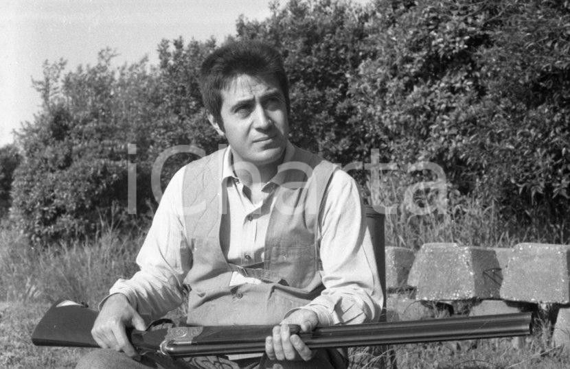Fotografia d epoca originale 1970ca ROMA Fausto CIGLIANO al Tiro al piattello NEGATIVO ORIGINALE 15 1