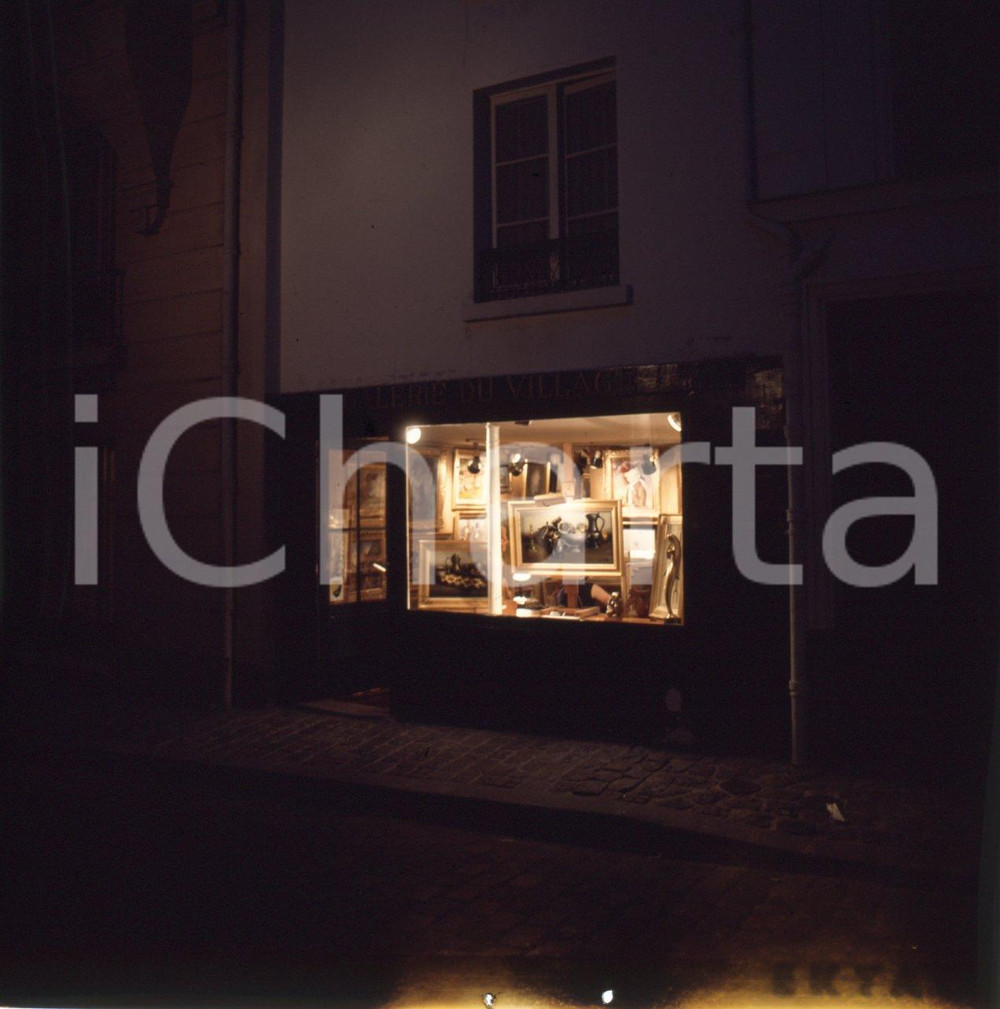 Fotografia d epoca originale 1970ca PARIS boutique d art à Montmartre DIAPOSITIVA ORIGINALE 1 1