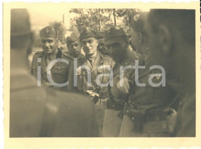 Fotografia d epoca originale 1942 WW2 FIRENZE Gen. FANTONI assiste a esercitazione traghettatori Foto 8x6 1