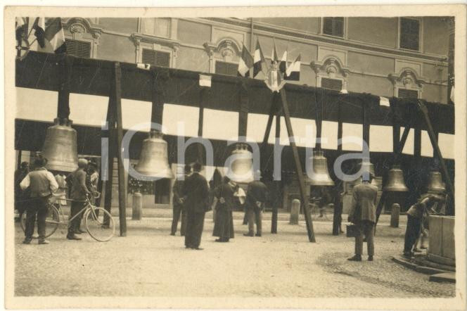 Fotografia d epoca originale 1930 ca LIGURIA Inaugurazione di un concerto di campane Foto vintage 8x6 cm 1
