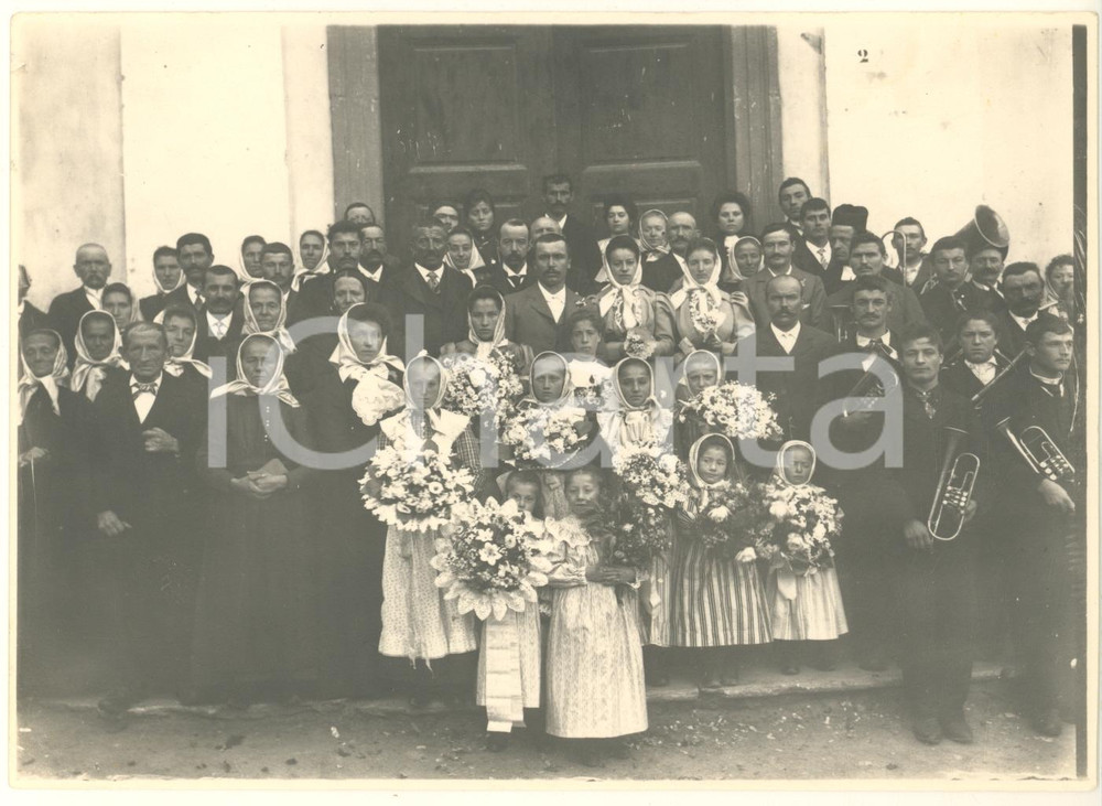 Fotografia d epoca originale 1930 ca FOLKLORE ITALIA Matrimonio con donne in costume tradizionale Foto 1