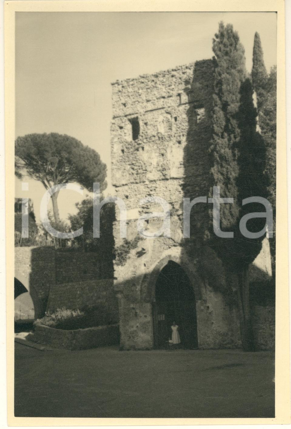 Fotografia d epoca originale 1960 ca COSTIERA AMALFITANA  RAVELLO Villa RUFOLO  Ingresso Foto 12x17 cm 1