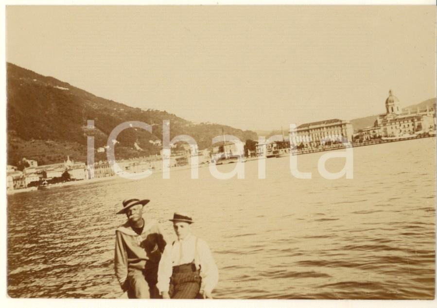 Fotografia d epoca originale 1910 ca COMO Donna e battelliere  Lungolago  Foto vintage 11x8 cm 1