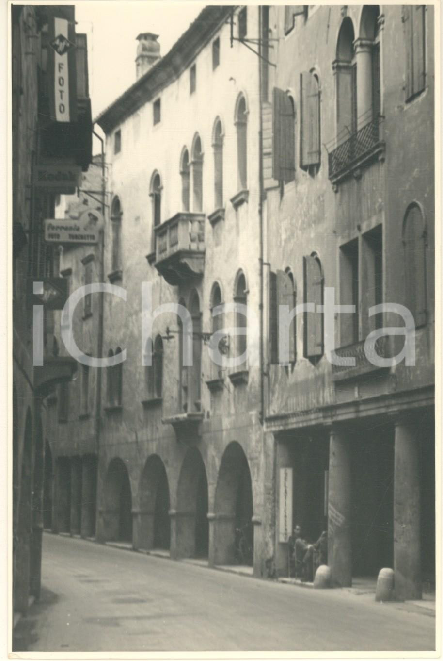 Fotografia d epoca originale 1960 ca SERRAVALLE / VITTORIO VENETO Via Martiri della Libertà Foto 17x12 1