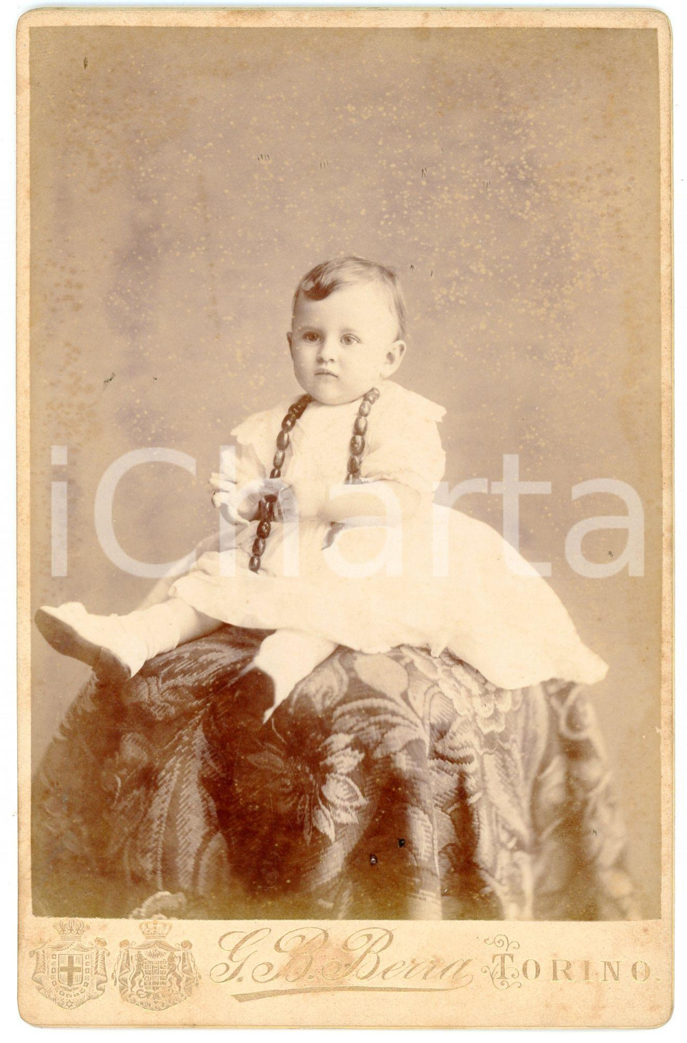 Fotografia d epoca originale 1910 ca TORINO Bambina con collana  Ritratto  Foto G.B. BERRA 1