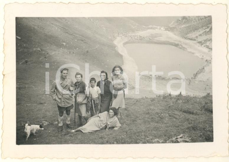 Fotografia d epoca originale 1940 PREALPI OROBIE  RONCOBELLO Lago BRANCHINO Escursionisti Foto 10x7 cm 1