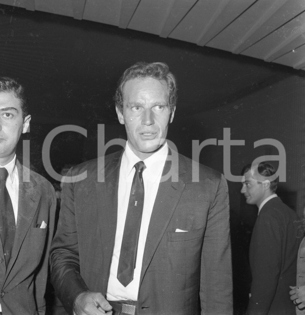 Fotografia d epoca originale 1960 ROMA Charlton HESTON presenta il film Ben Hur NEGATIVO ORIGINALE 2 1