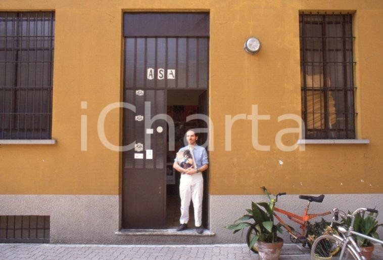 Fotografia d epoca originale 1990ca MILANO ASA Giovanni DALL ORTO Ass. Solidarietà AIDS 35mm VINTAGE SLIDE 1 1
