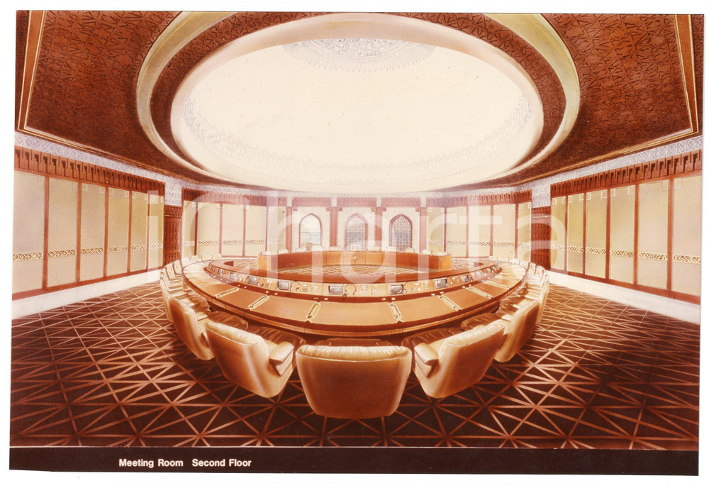 Fotografia d epoca originale 1990 ca ABU DHABI Meeting room of Zayed bin Sultan Al Nahyan  Photo rendering 1