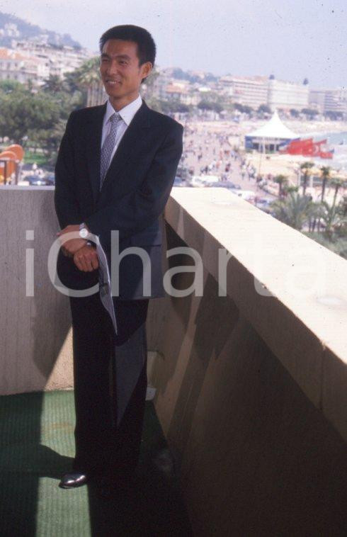 Fotografia d epoca originale 1988 CANNES Xien Young al Festival del Cinema 35 mm VINTAGE SLIDE 1