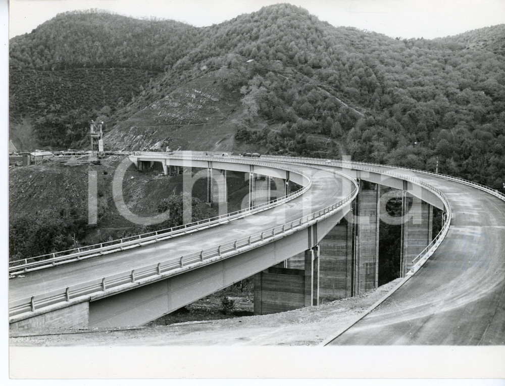 Fotografia d epoca originale 1960 ca BARBERINO DEL MUGELLO Autostrada del Sole  Viadotto MACINAIE Foto 1 1