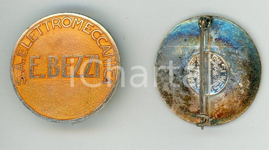 Oggetto da collezione cartaceo 1950 ca GORGONZOLA Elettromeccanica Enrico BEZZI Spilla per operai 2 1