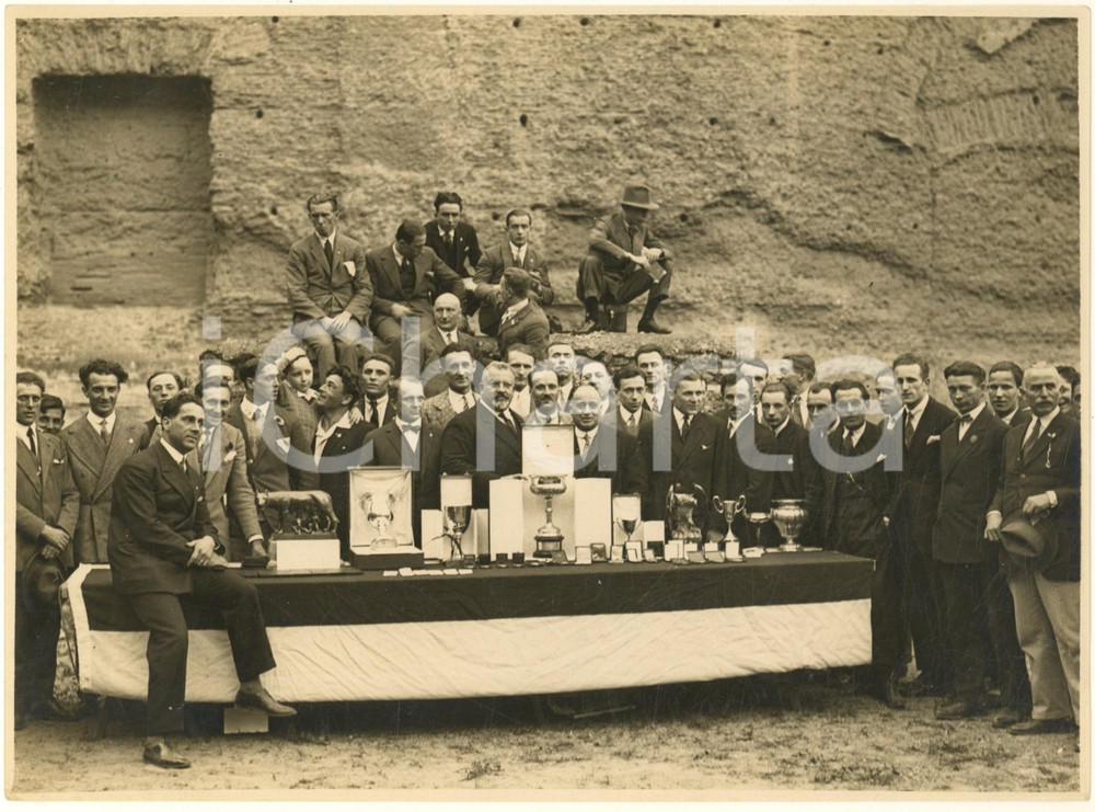Fotografia d epoca originale 1940 ca ROMA Terme di Diocleziano  Premiazione sportiva Foto 24x18 cm 1