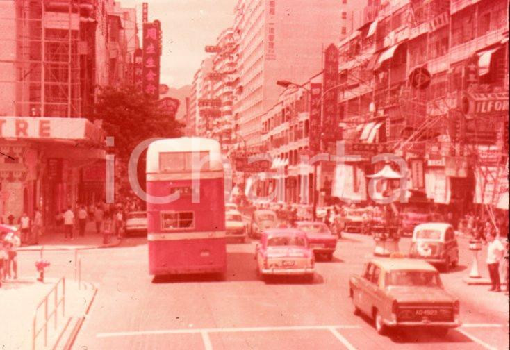 Fotografia d epoca originale 1970ca HONG KONG Image of Nathan Road Kowloon 35 mm VINTAGE SLIDE 1