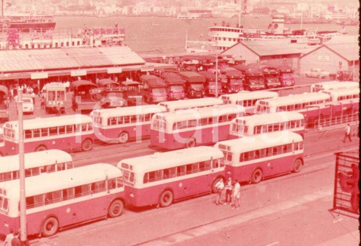 Fotografia d epoca originale 1970ca HONG KONG Image of vehicle ferry pier 35 mm VINTAGE SLIDE 1