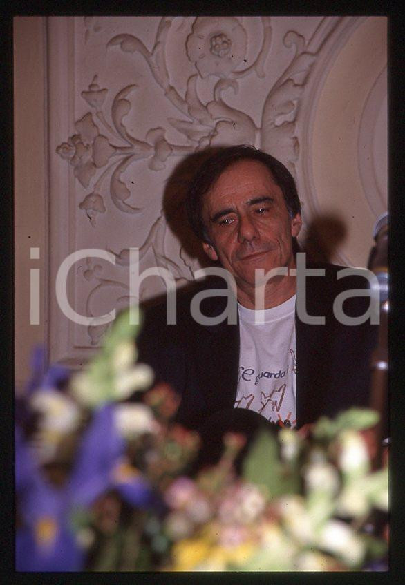Fotografia d epoca originale 2000 ca ITALIA  MUSICA Roberto VECCHIONI Ritratto  35mm vintage slide 1 1