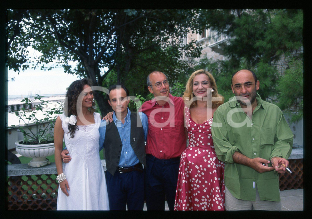 Fotografia d epoca originale 1994 VENEZIA Alessandro HABER Monica SCATTINI Davide FERRARIO 35mm VINTAGE SLIDE 1