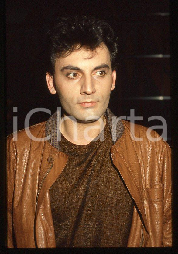 Fotografia d epoca originale 1986 IL BELLO DELLA DIRETTA Pino MANGO Ritratto  35mm vintage slide 3 1