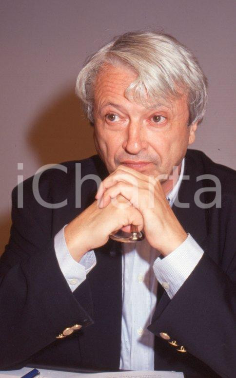 Fotografia d epoca originale 1990ca MILANO Predrag MATVEJEVIC Ritratto dello scrittore 35 mm VINTAGE SLIDE 9 1
