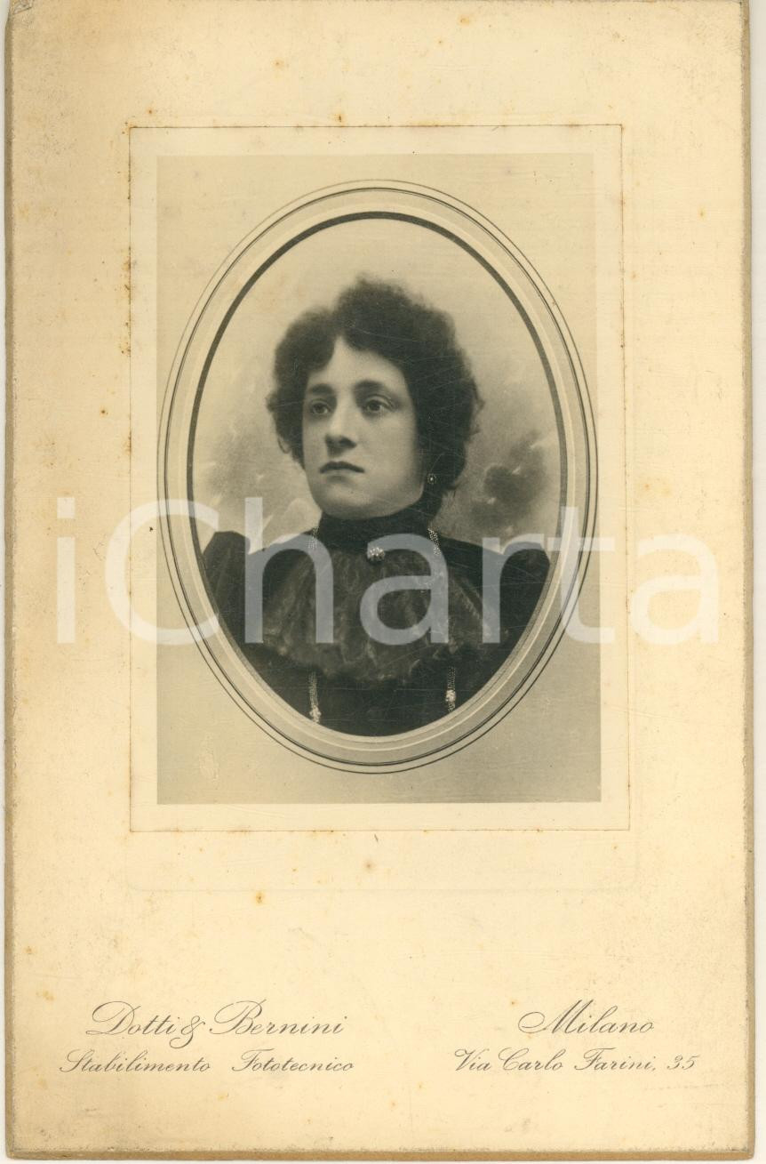 Fotografia d epoca originale 1910 ca MILANO di Angela CARMINATI in VALENTI  Ritratto Foto DOTTI & BERNINI 1